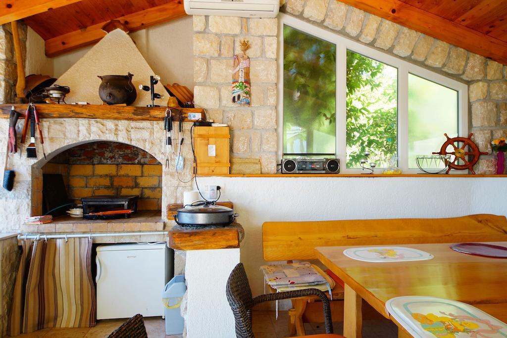 Apartments Lina Novi Vinodolski Εξωτερικό φωτογραφία