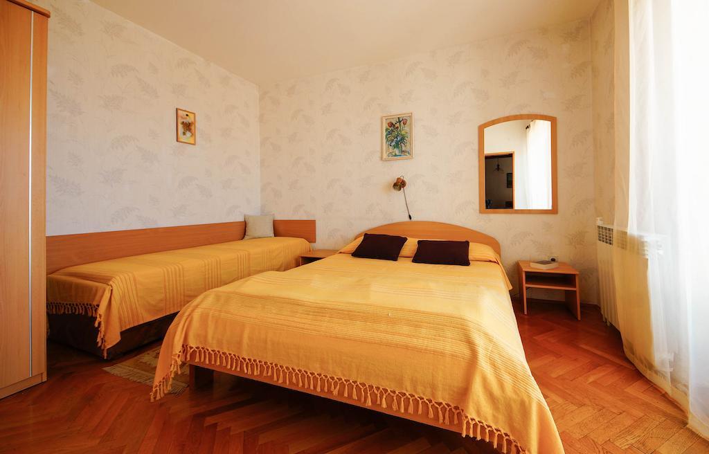 Apartments Lina Novi Vinodolski Δωμάτιο φωτογραφία